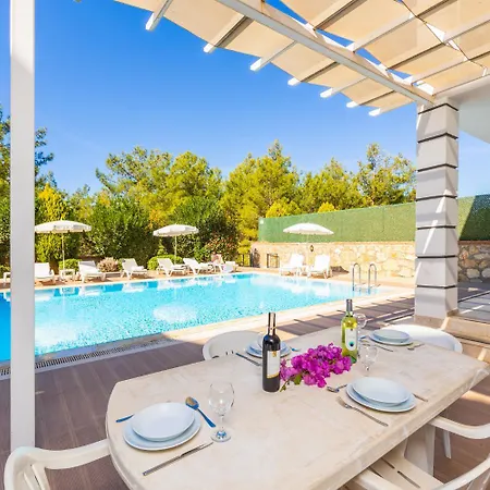 Four Seasons * Oludeniz